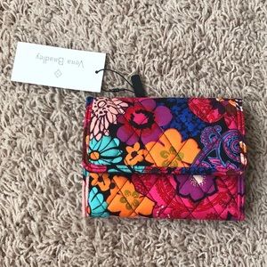 NEW! Vera Bradley Floral Fiesta Euro Wallet